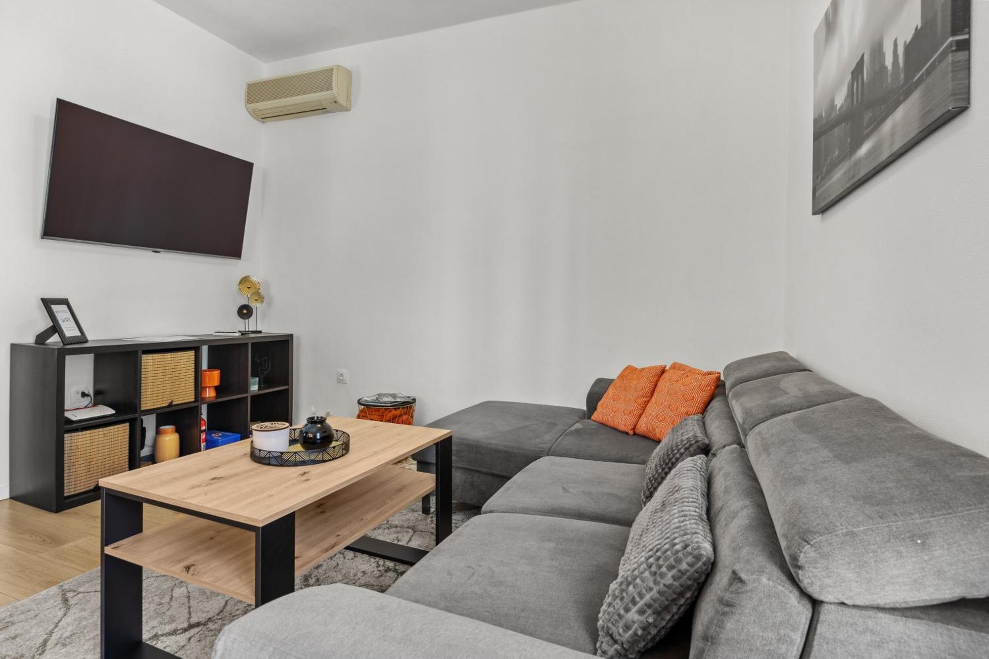 Green Oasis New Apartment Πούλα Εξωτερικό φωτογραφία